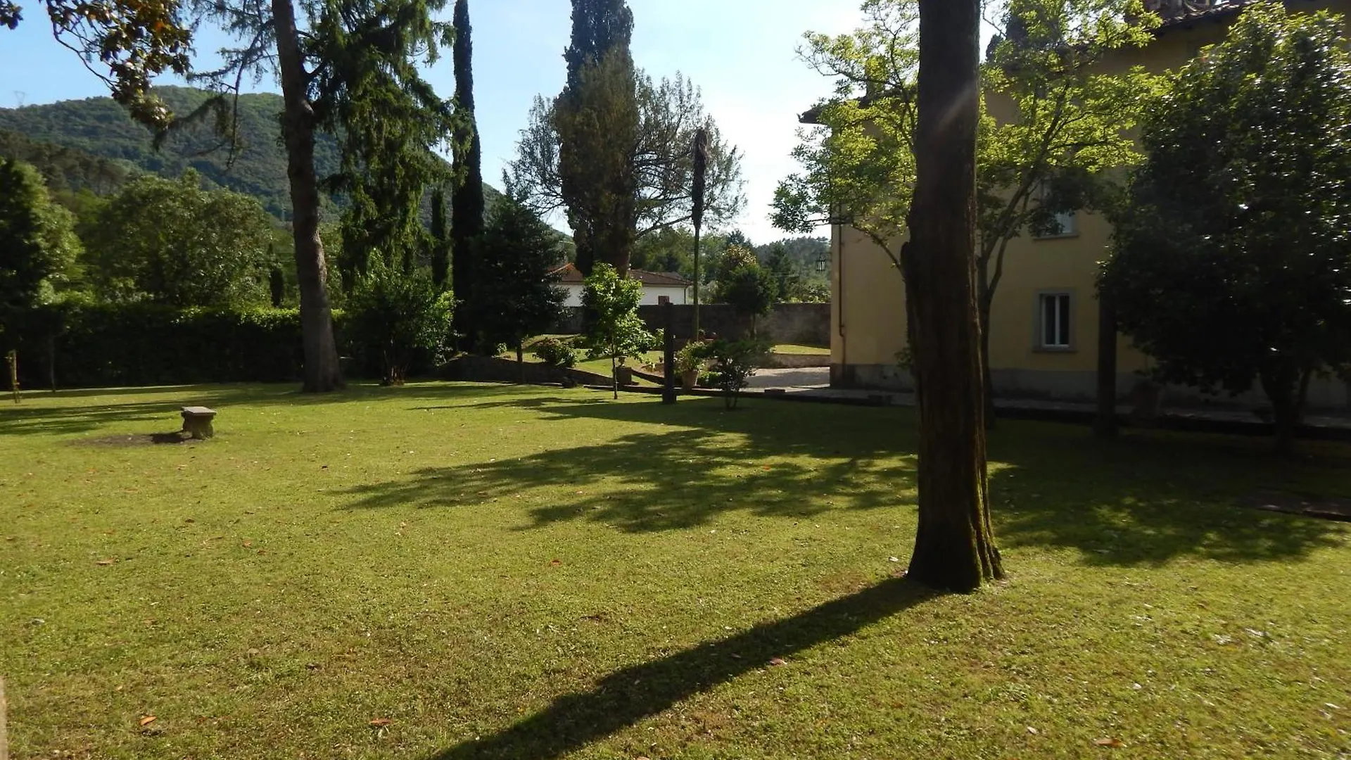 Apartamento Villa Tambellini De Fondra Lucca Itália