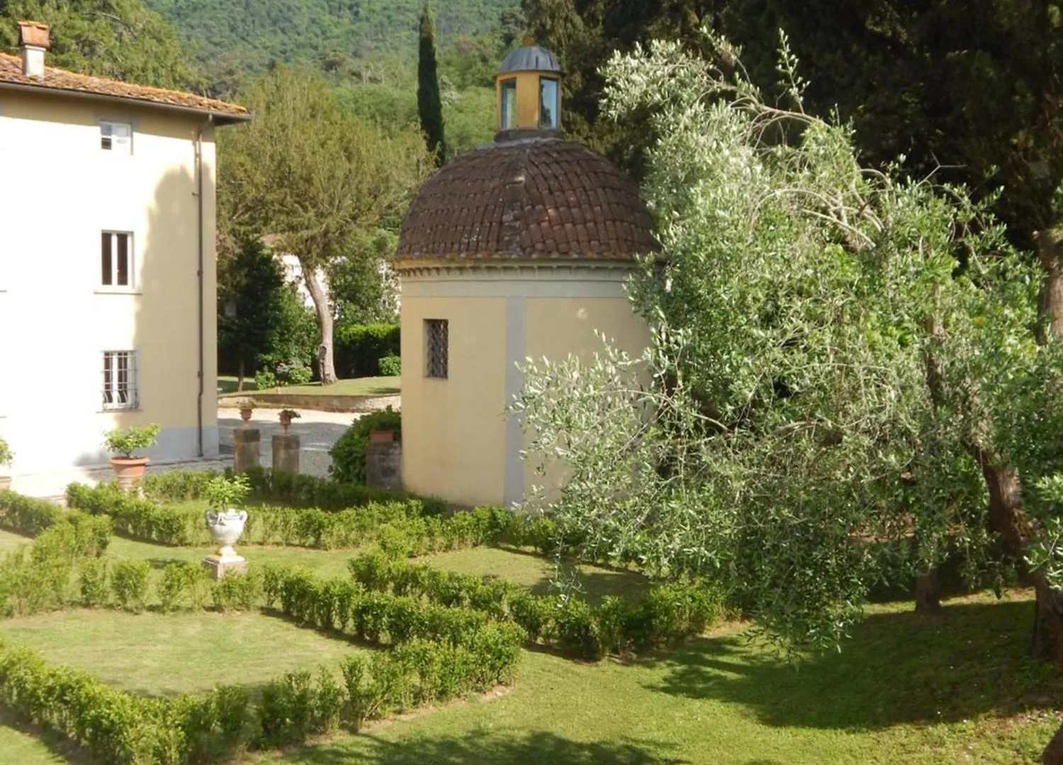 Villa Tambellini De Fondra Lucca
